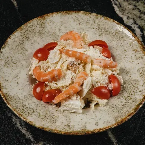 Salată Cezar cu creveți